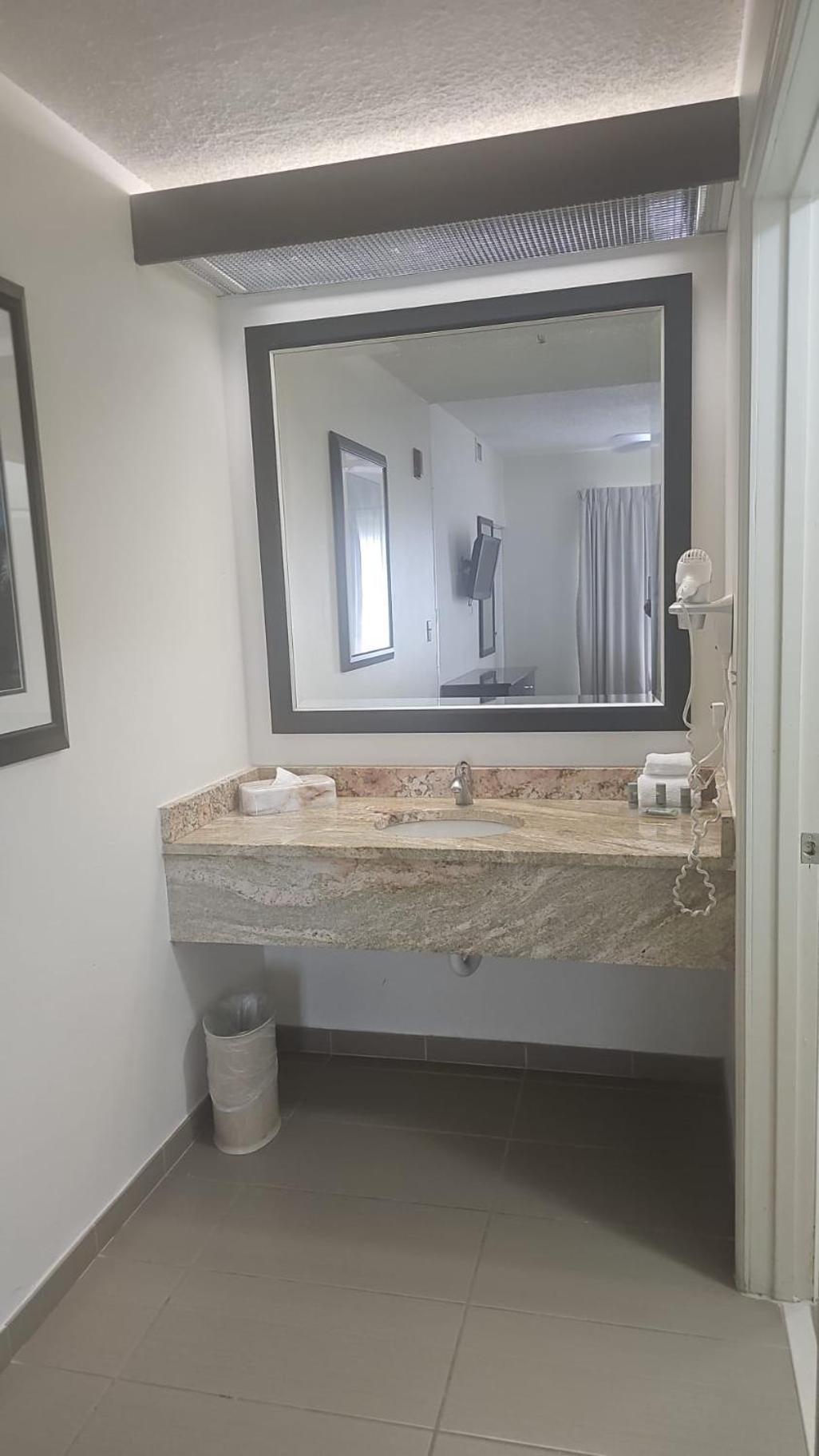 Montreal Suites Orlando Dış mekan fotoğraf